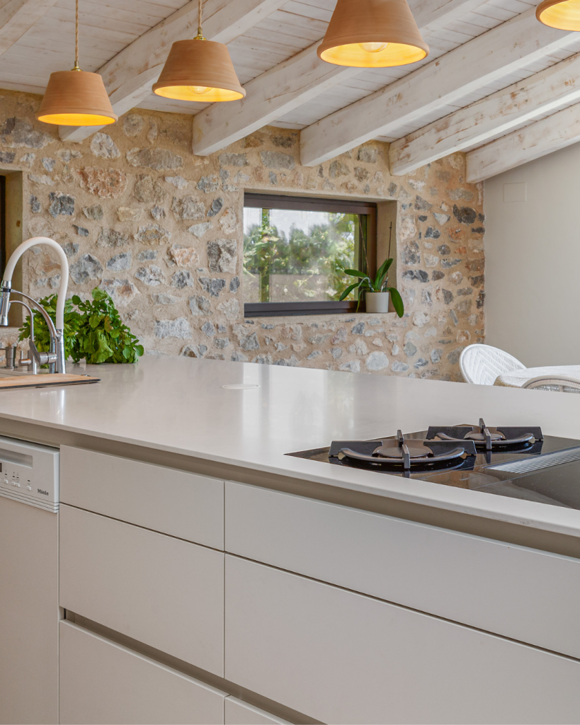 5 materiales para encimeras de cocina: ¿cuál elegir? - Dalmau Interiors